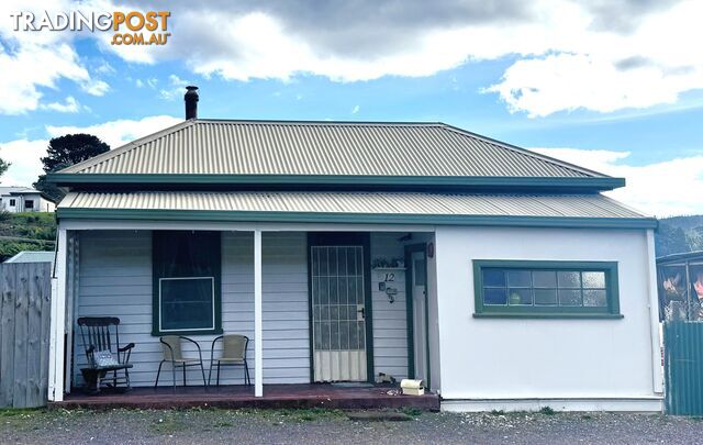 12 Dixon Street QUEENSTOWN TAS 7467
