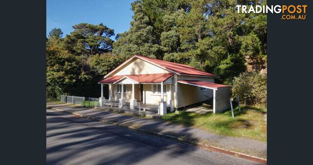 77 Esplanade QUEENSTOWN TAS 7467