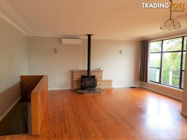 50 Crown Street BELMONT NSW 2280