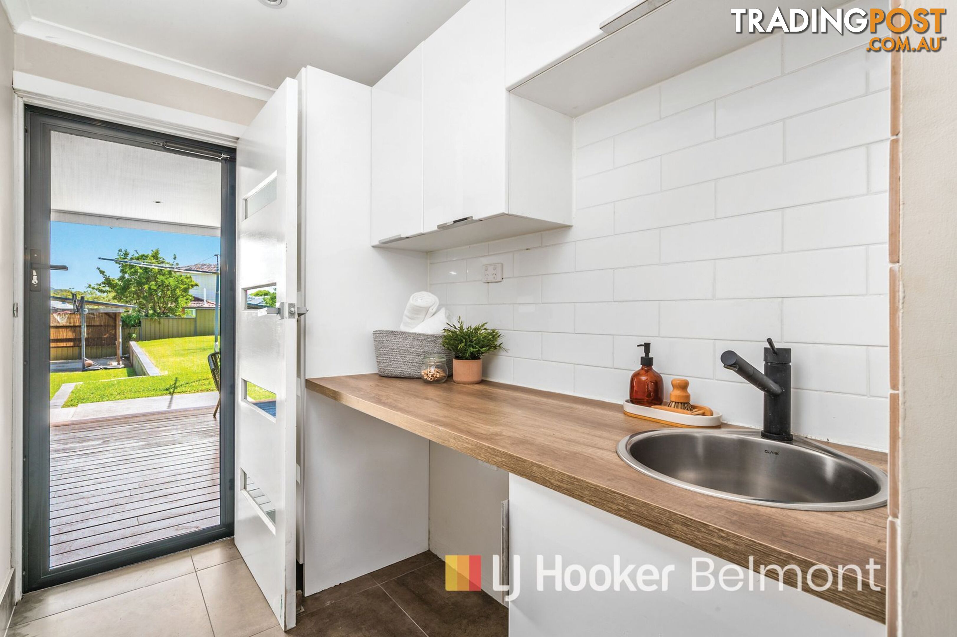 23 Pearce Avenue BELMONT NSW 2280