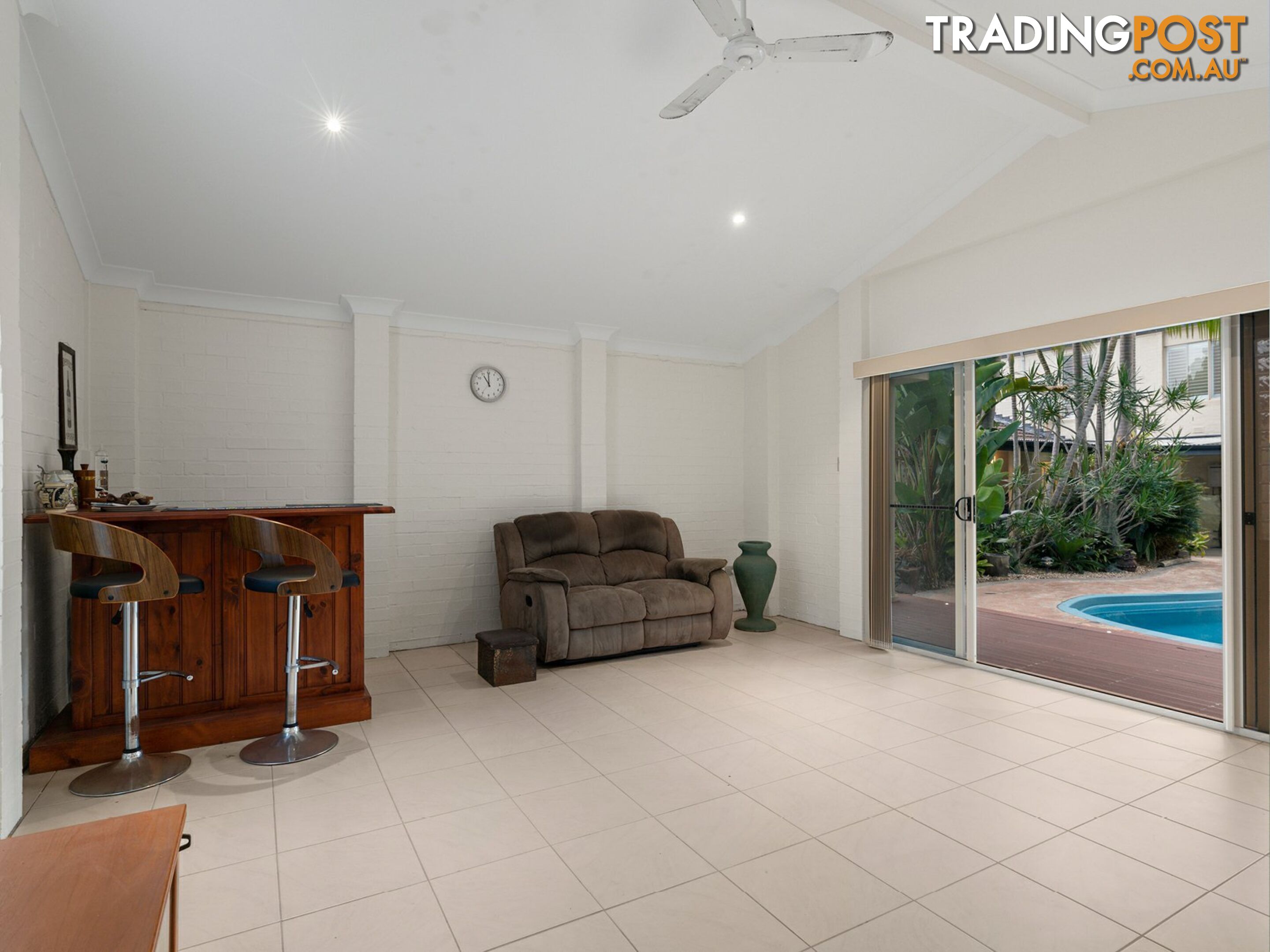 1 Whipbird Way BELMONT NSW 2280