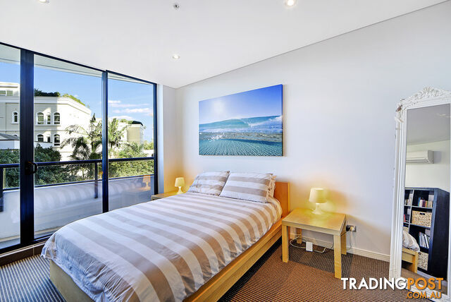 2 Aqua Street SOUTHPORT QLD 4215