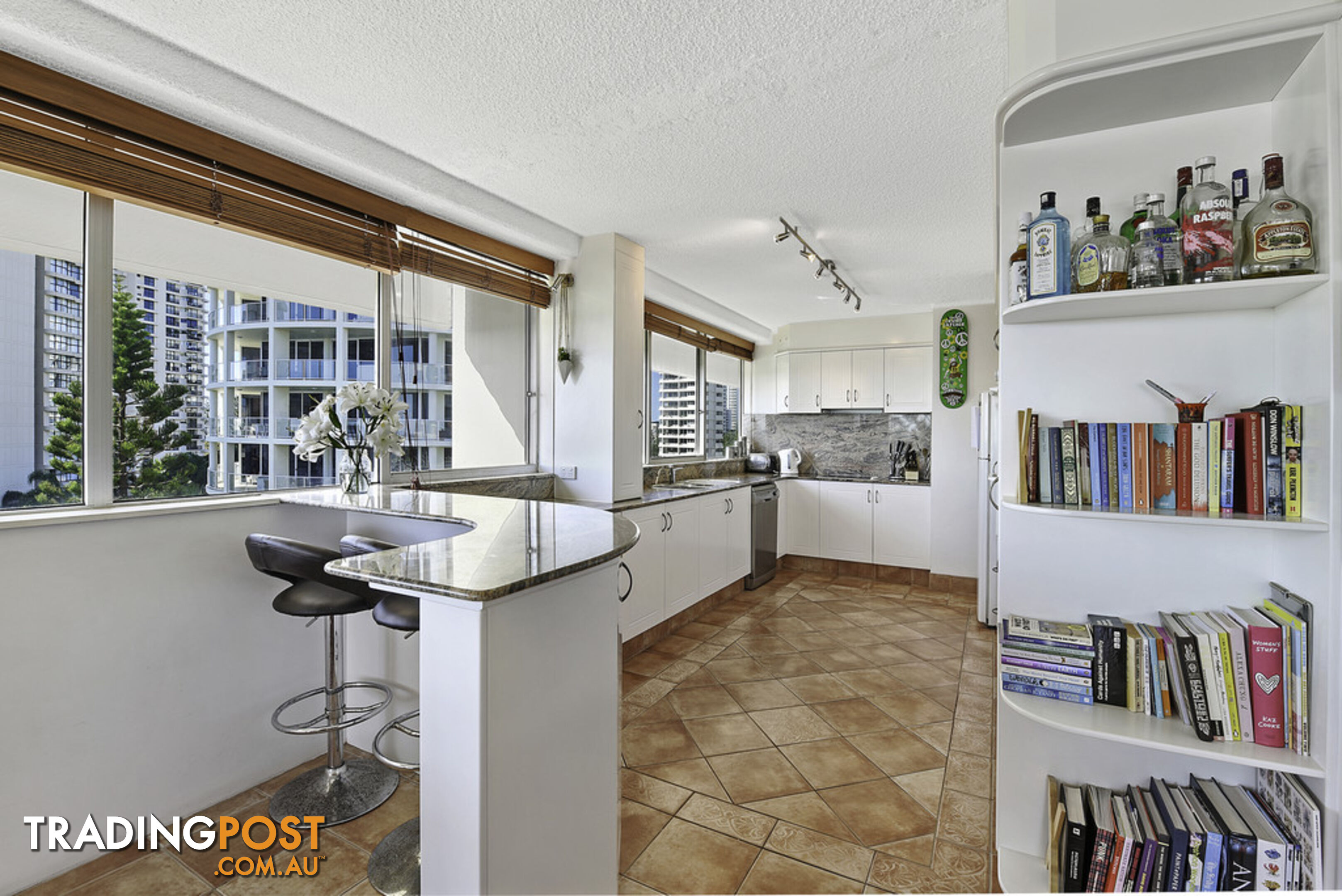 20/18 Yachting Towers,Macarthur Parade MAIN BEACH QLD 4217