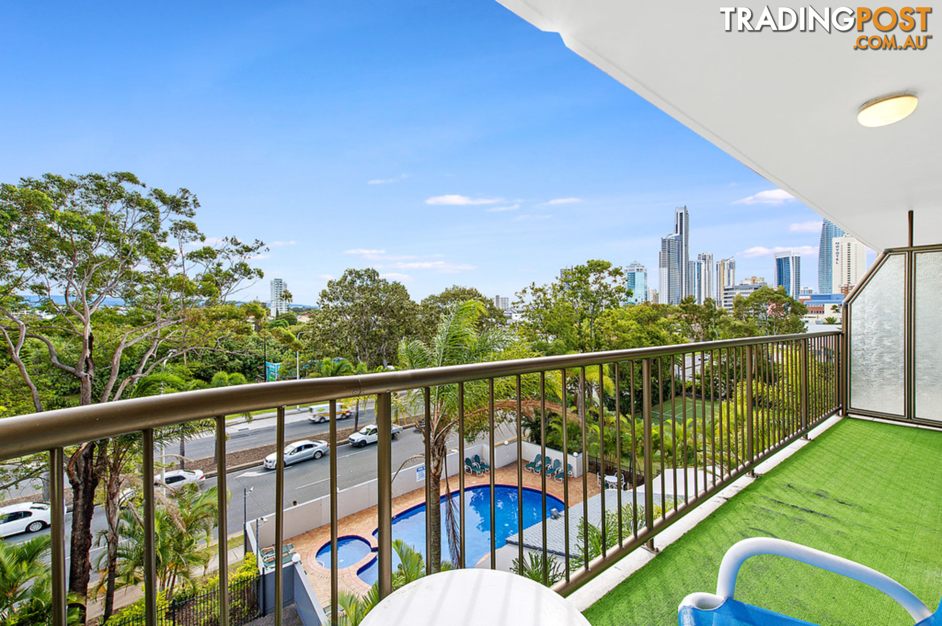 17/43 Enderley Avenue SURFERS PARADISE QLD 4217