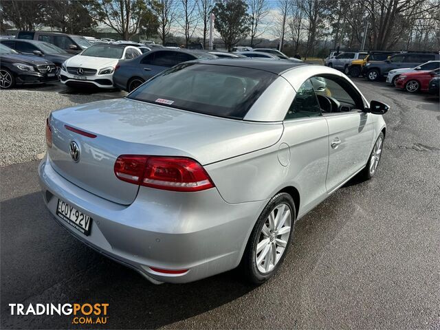 2013 VOLKSWAGEN EOS 155TSI 1FMY13,5 CONVERTIBLE - photo 5 of 16