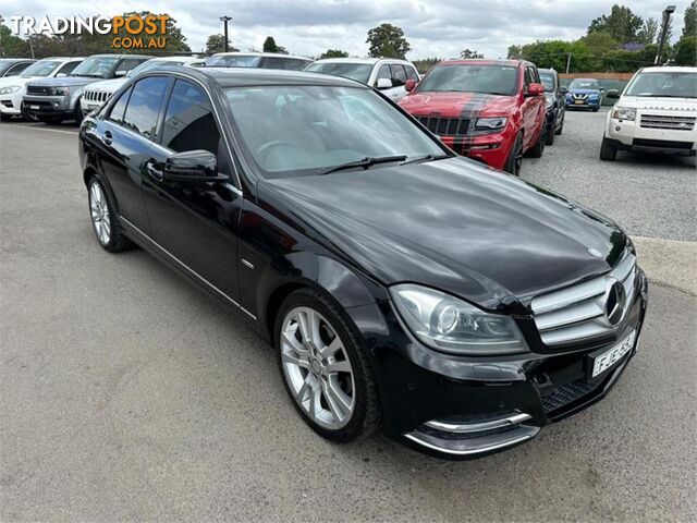 2011 MERCEDES-BENZ C-CLASS C200BLUEEFFICIENCYAVANTGARDE W204MY11 SEDAN