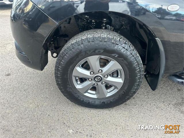 2017 MAZDA BT-50 XT UR0YG1 UTILITY - photo 4 of 21
