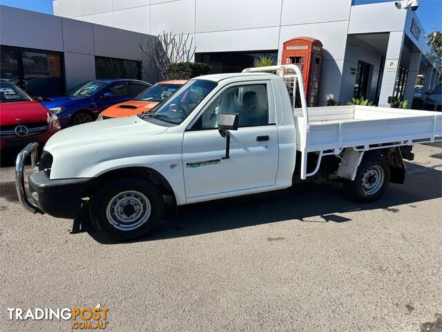 2004 MITSUBISHI TRITON GL MKMY04 CAB CHASSIS - photo 5 of 17