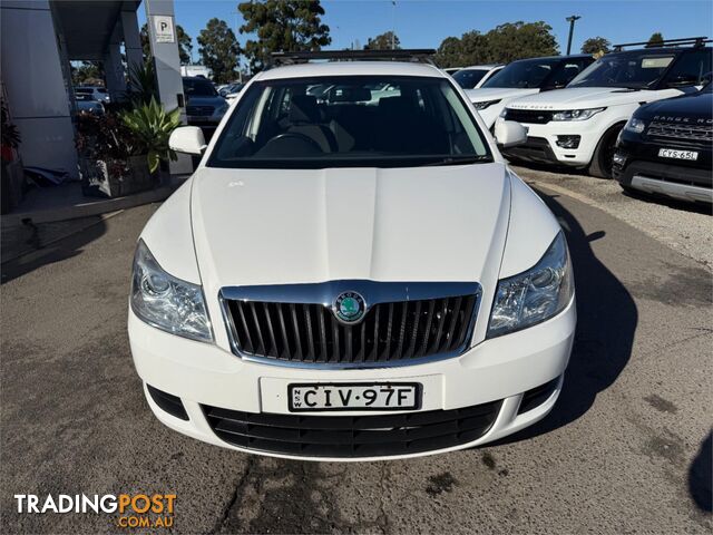 2011 SKODA OCTAVIA 77TDI 1ZMY12 WAGON - photo 2 of 19