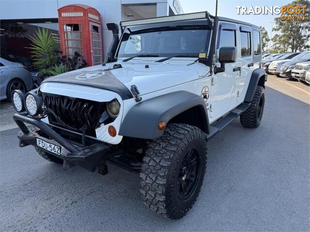 2010 JEEP WRANGLER SPORT JKMY2010 SOFTTOP - photo 3 of 25