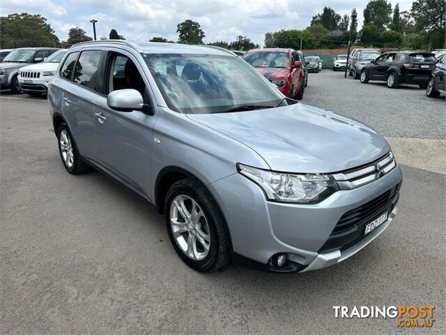 2014 MITSUBISHI OUTLANDER ES ZJMY14,5 WAGON