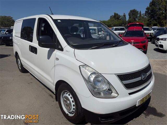 2012 HYUNDAI ILOAD  TQ2-VMY12 VAN