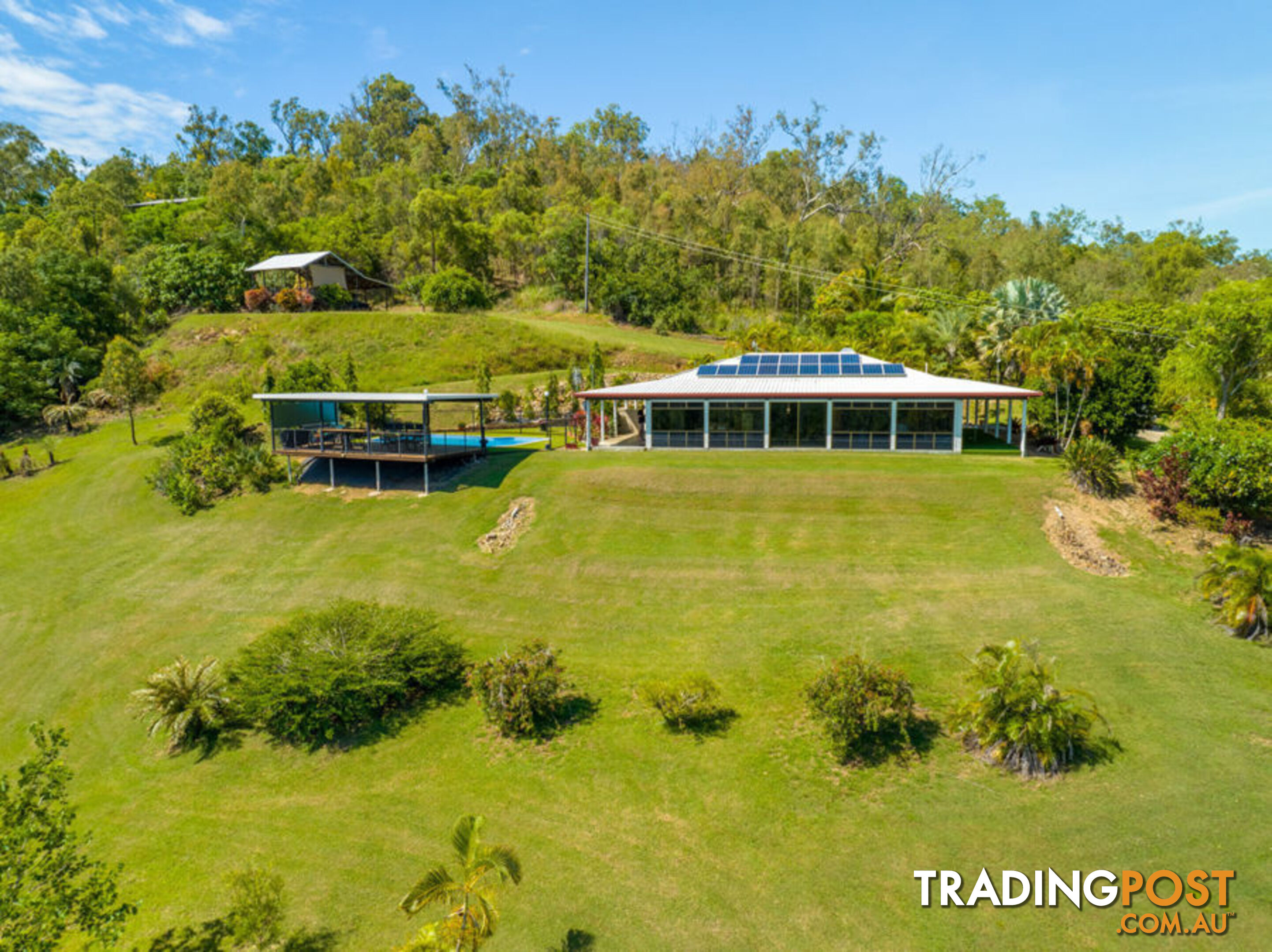 11 O'FLYNN CRESCENT MIDGE POINT QLD 4799