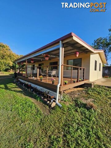 401 Midge Point Rd BLOOMSBURY QLD 4799