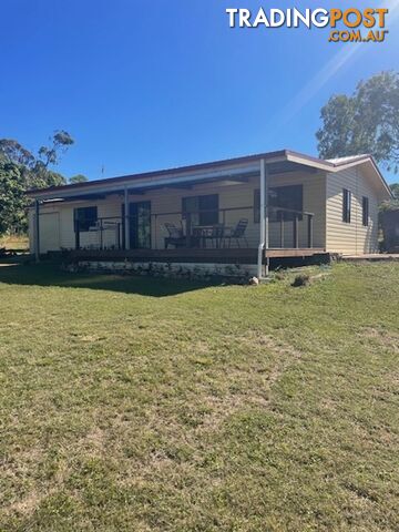 401 Midge Point Rd BLOOMSBURY QLD 4799