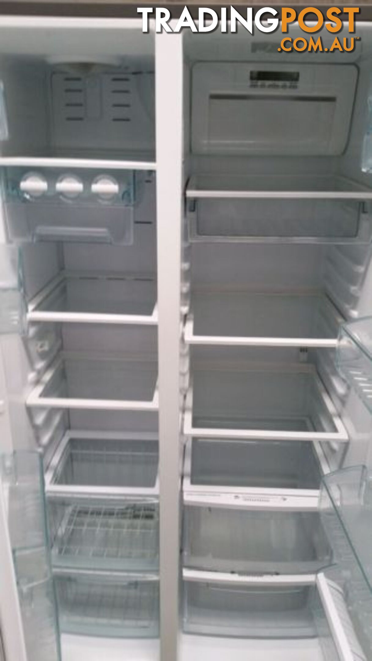 Westinghouse 610 lite stainless steel fridge