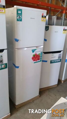 Brand new fridge half price - photo 4 of 4