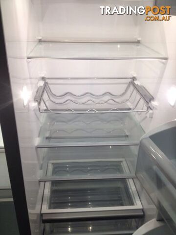 2014 model whirlpool 608 litre - photo 3 of 6