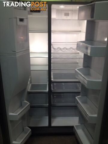 2014 model whirlpool 608 litre - photo 4 of 6