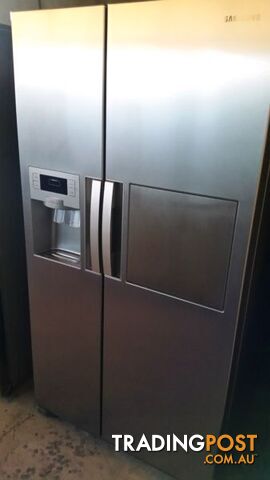 Samsung 608 liter fridge freezer