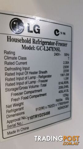Lg side by side fridge 639 litre - photo 4 of 5