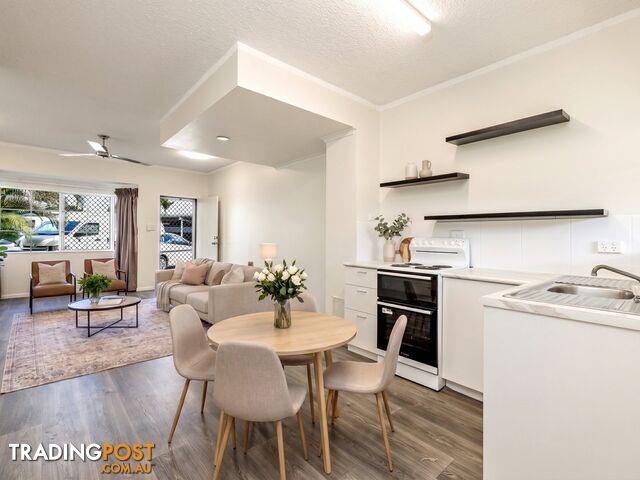 4/11 Brown Street WOREE QLD 4868