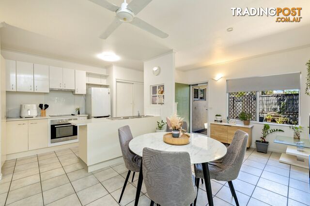 5/7A Grantala Street MANOORA QLD 4870