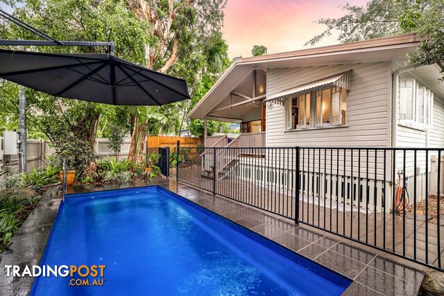 96 Christensen Street MACHANS BEACH QLD 4878