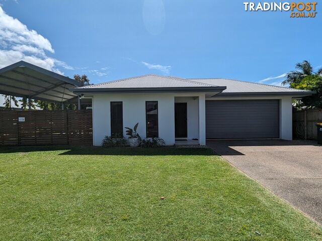 10 Quarterdeck Street TRINITY BEACH QLD 4879