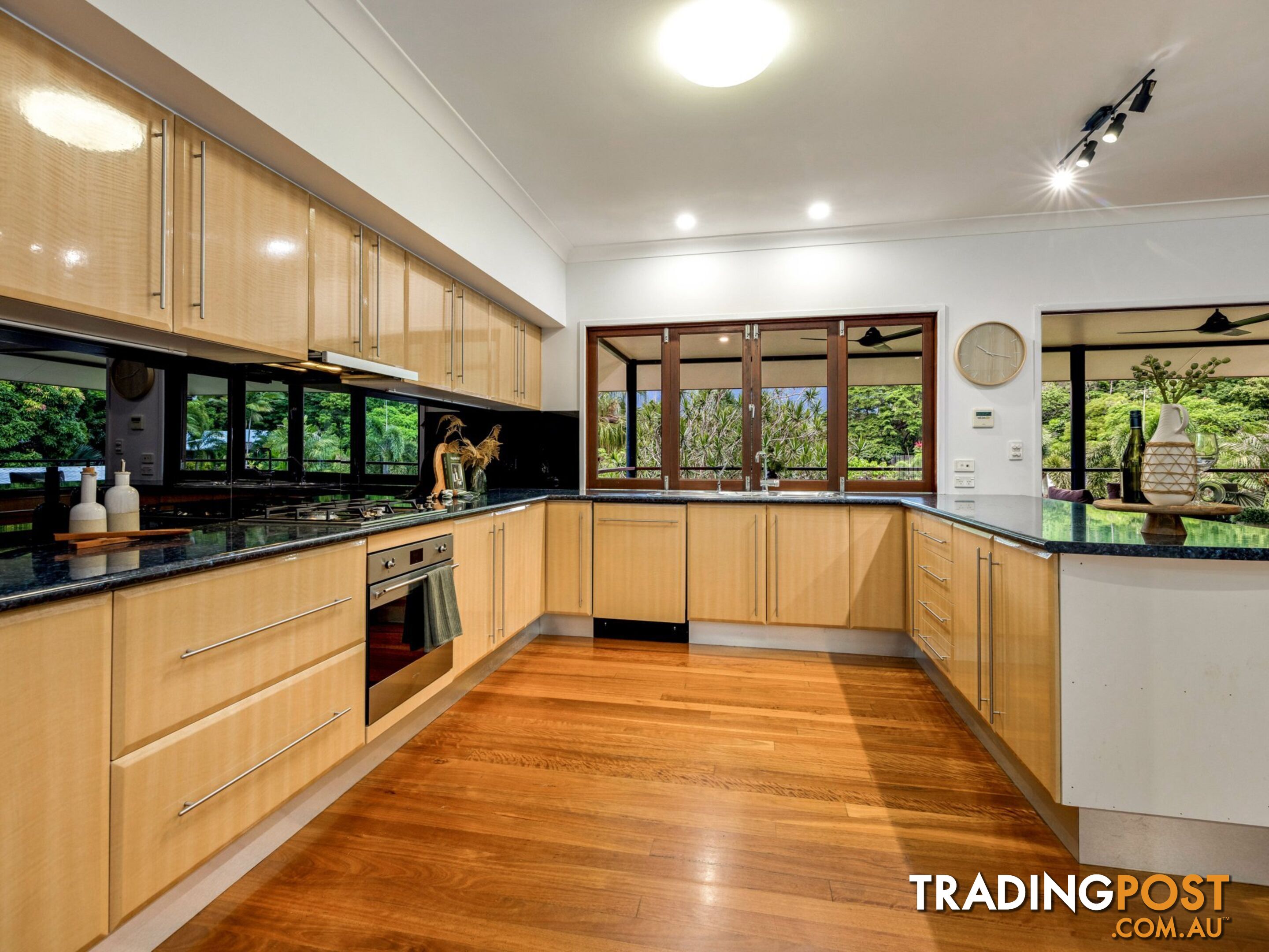 4 Fallon Close BRINSMEAD QLD 4870