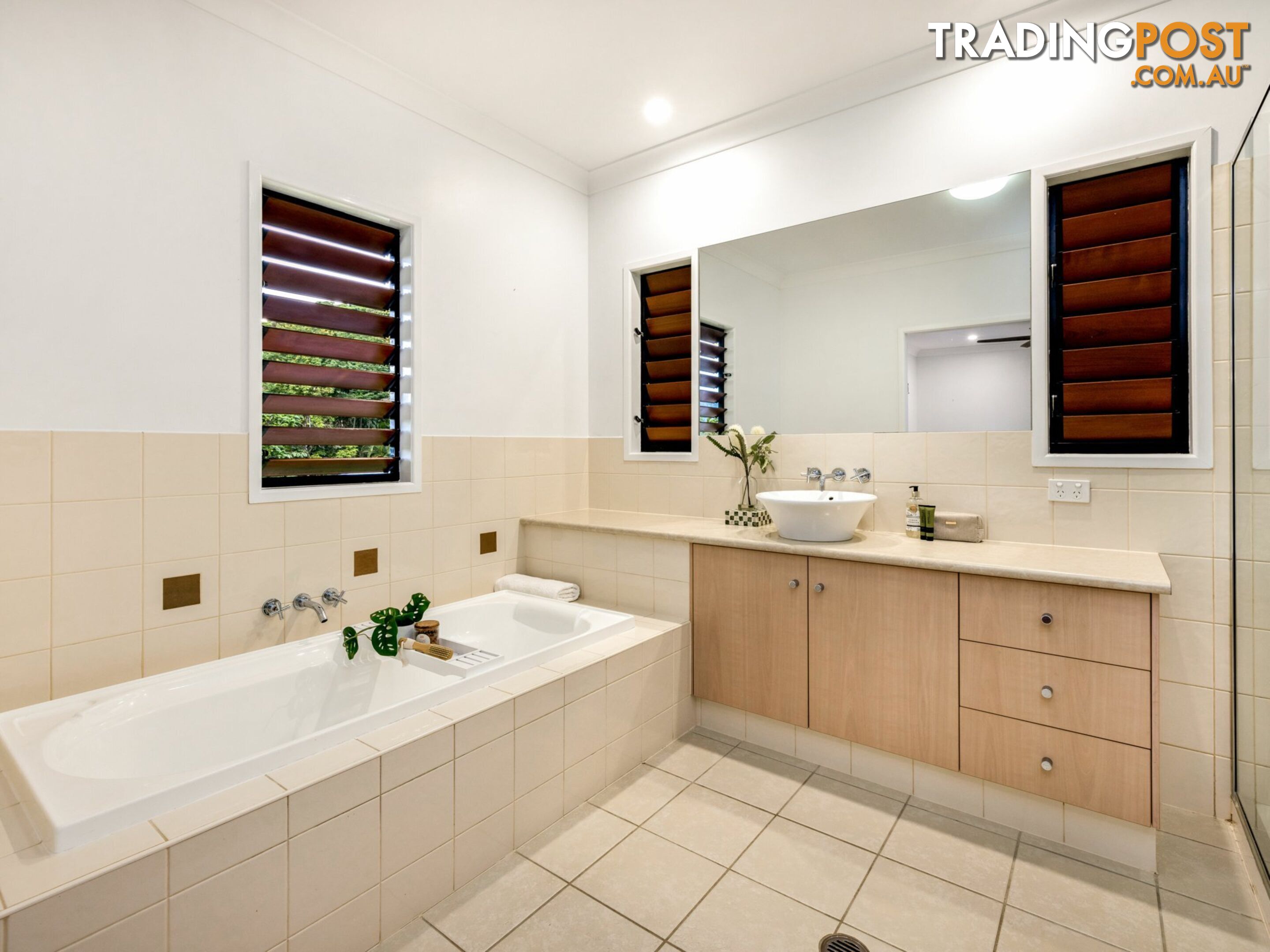 4 Fallon Close BRINSMEAD QLD 4870