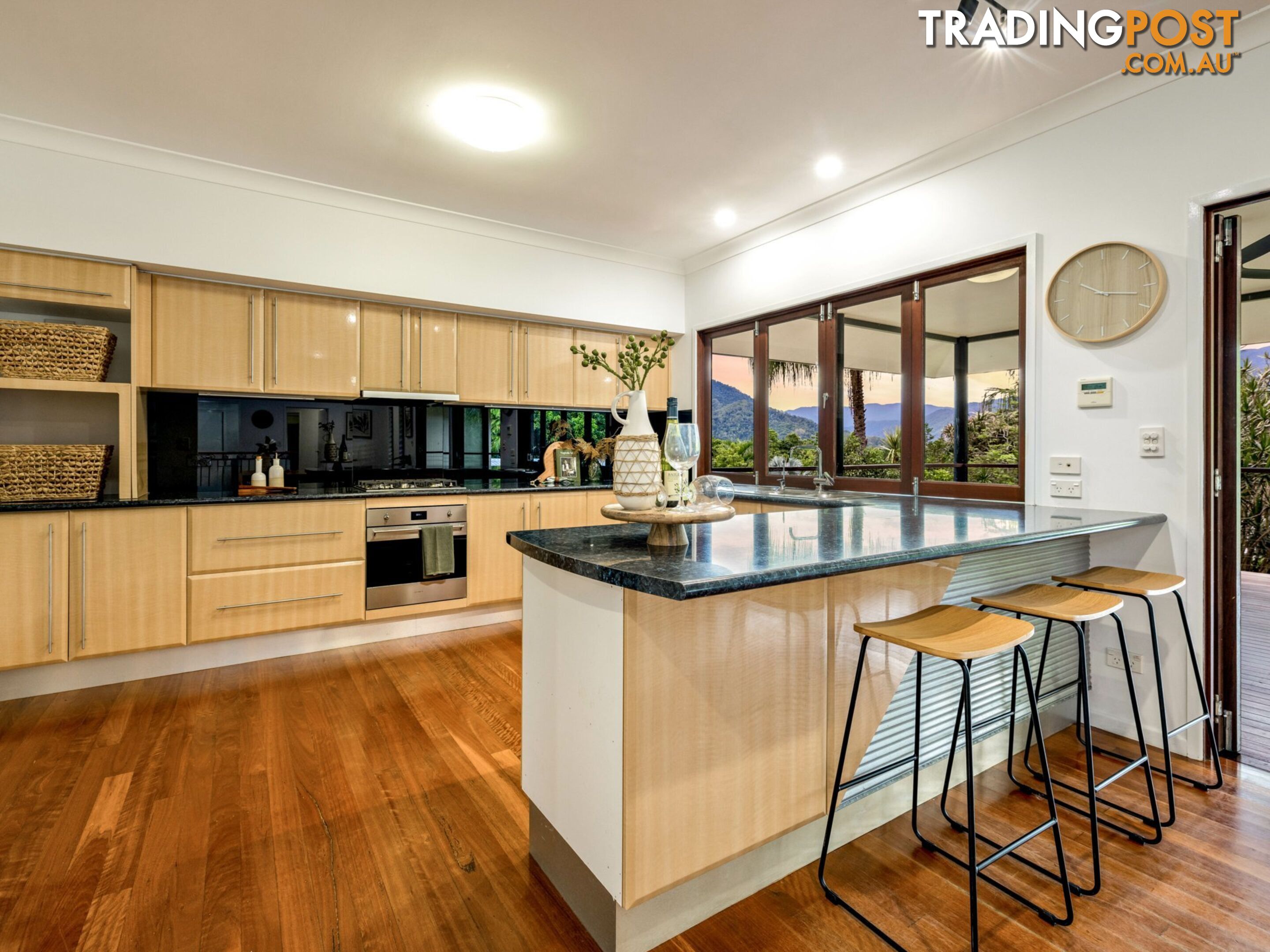 4 Fallon Close BRINSMEAD QLD 4870