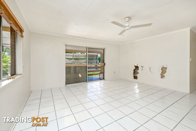 19 Lennon Street WESTCOURT QLD 4870