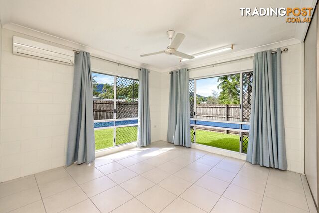 2/1 Redwood Street WHITFIELD QLD 4870