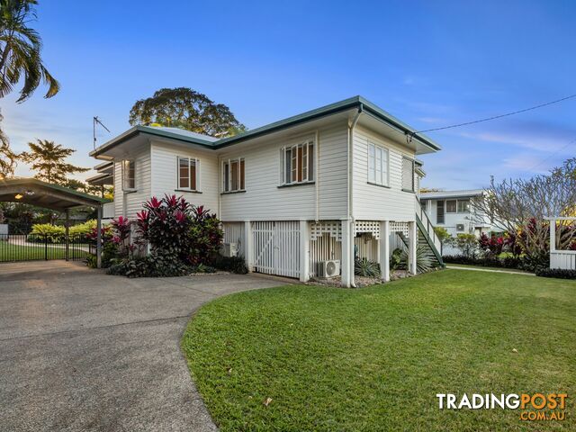 8 Dalgety Street STRATFORD QLD 4870