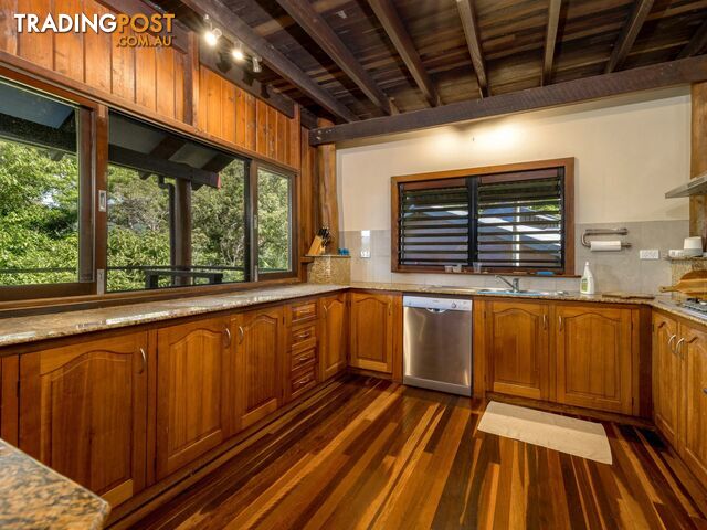 137 Sydney Street BAYVIEW HEIGHTS QLD 4868