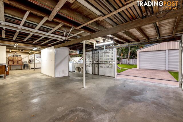 178 Greenslopes Street EDGE HILL QLD 4870