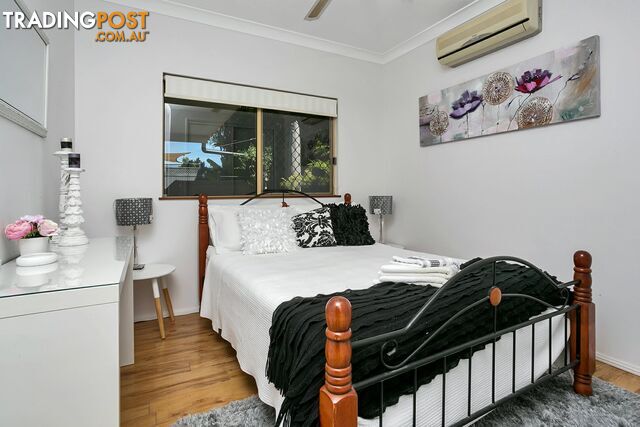 3 Village Terrace REDLYNCH QLD 4870