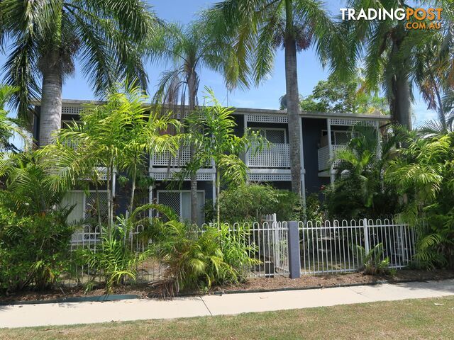 7/6 Springfield Cres MANOORA QLD 4870