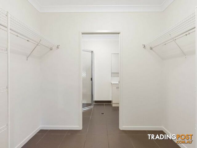 17 Hetherton Street SMITHFIELD QLD 4878 - photo 3 of 3