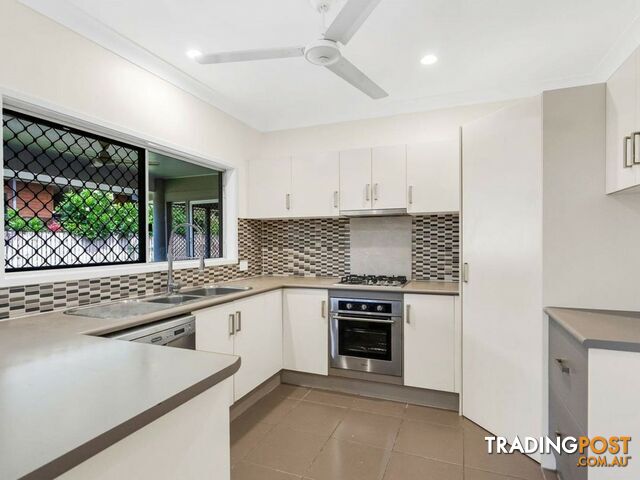 17 Hetherton Street SMITHFIELD QLD 4878 - photo 2 of 3