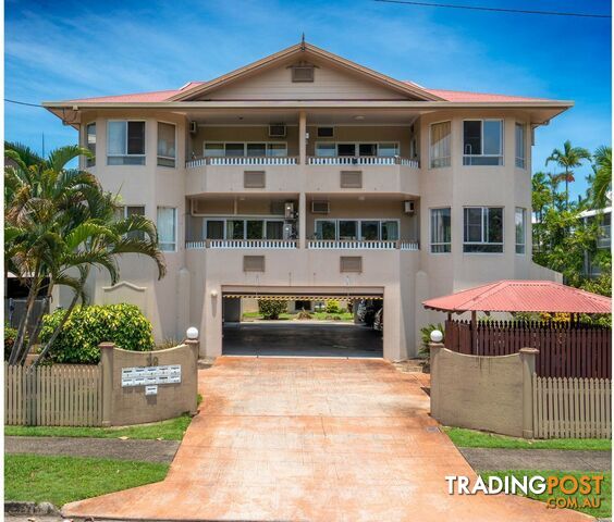 2/50 Cairns Street CAIRNS NORTH QLD 4870