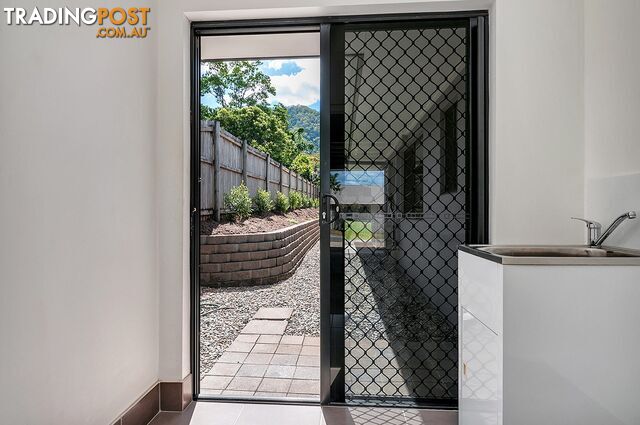 13 Anniebuka Close BENTLEY PARK QLD 4869