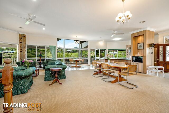 4 The Esplanade YUNGABURRA QLD 4884