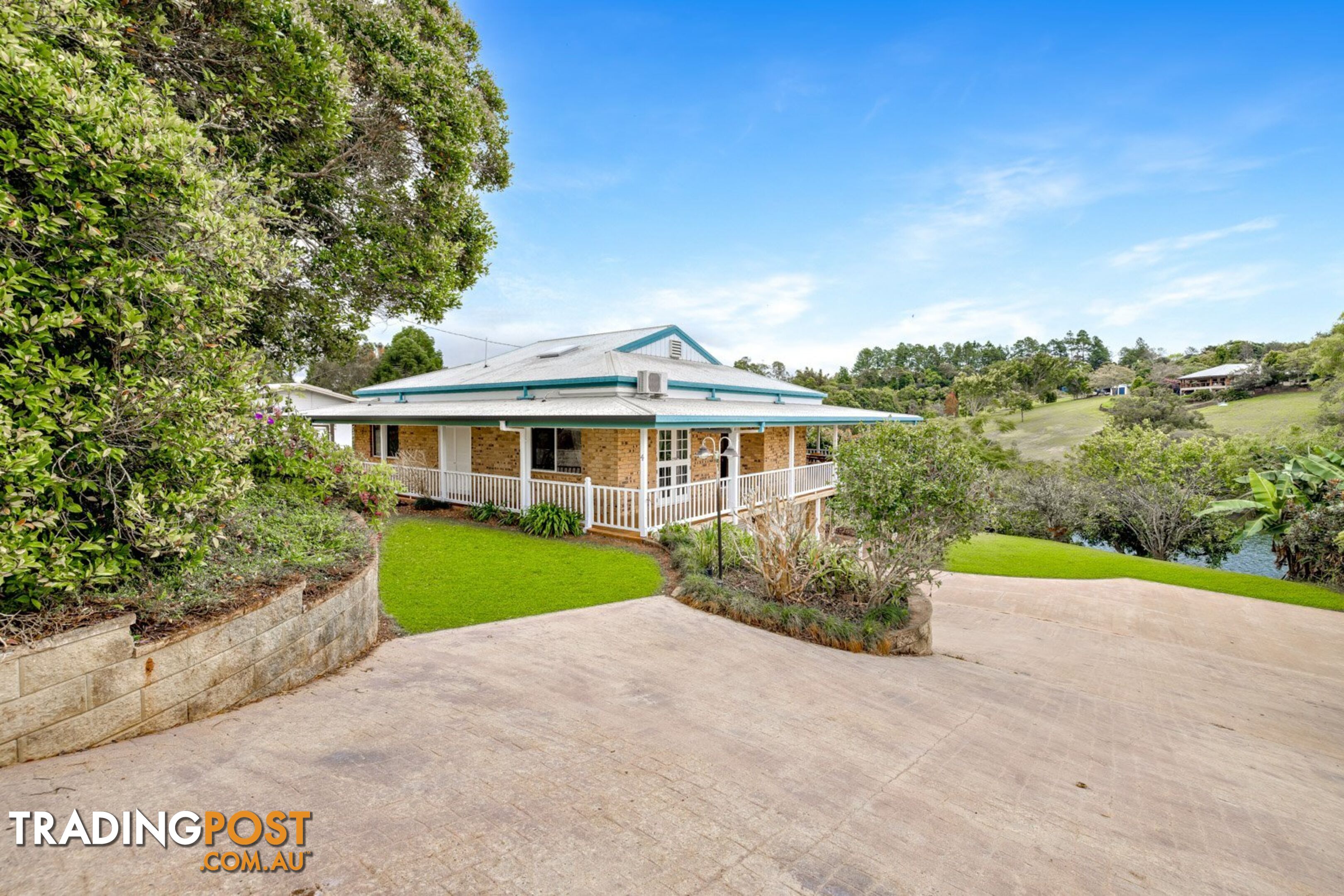 4 The Esplanade YUNGABURRA QLD 4884