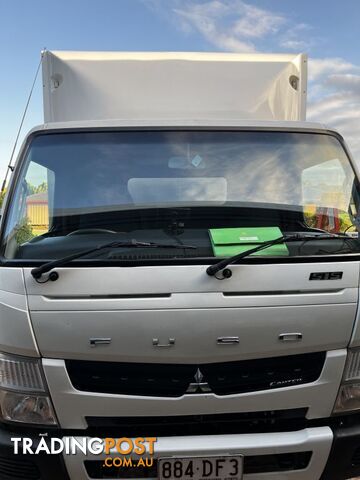 2015 Mitsubishi FUSO Canter Pantech Truck