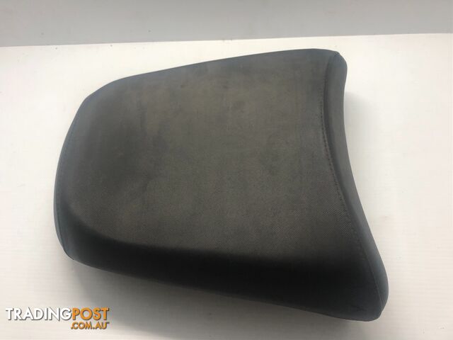 BMW R1200GS PILLION SEAT.  FITS MODELS '04 to '12
