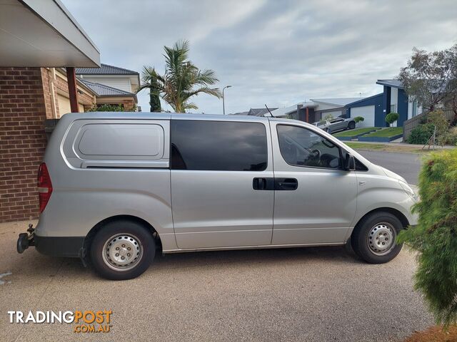 2010 Hyundai iLoad Van Manual