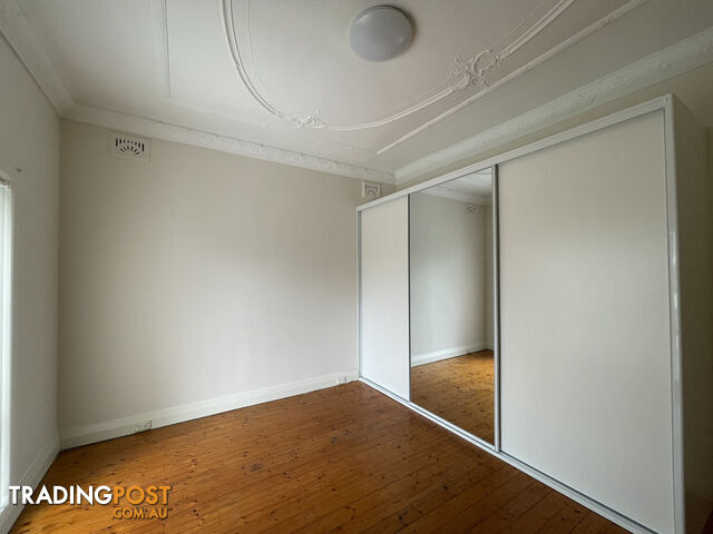 1/27 Page Street WENTWORTHVILLE NSW 2145 - photo 2 of 6