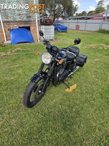 2014 Triumph Bonneville T100 (865cc)